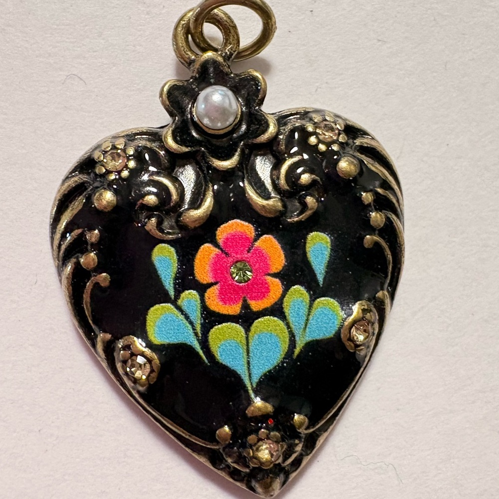 Vintage Floral black enameled Heart pendant